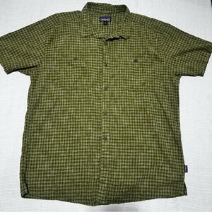 Patagonia Olive Green Plaid Short Sleeve Button-Down Shirt